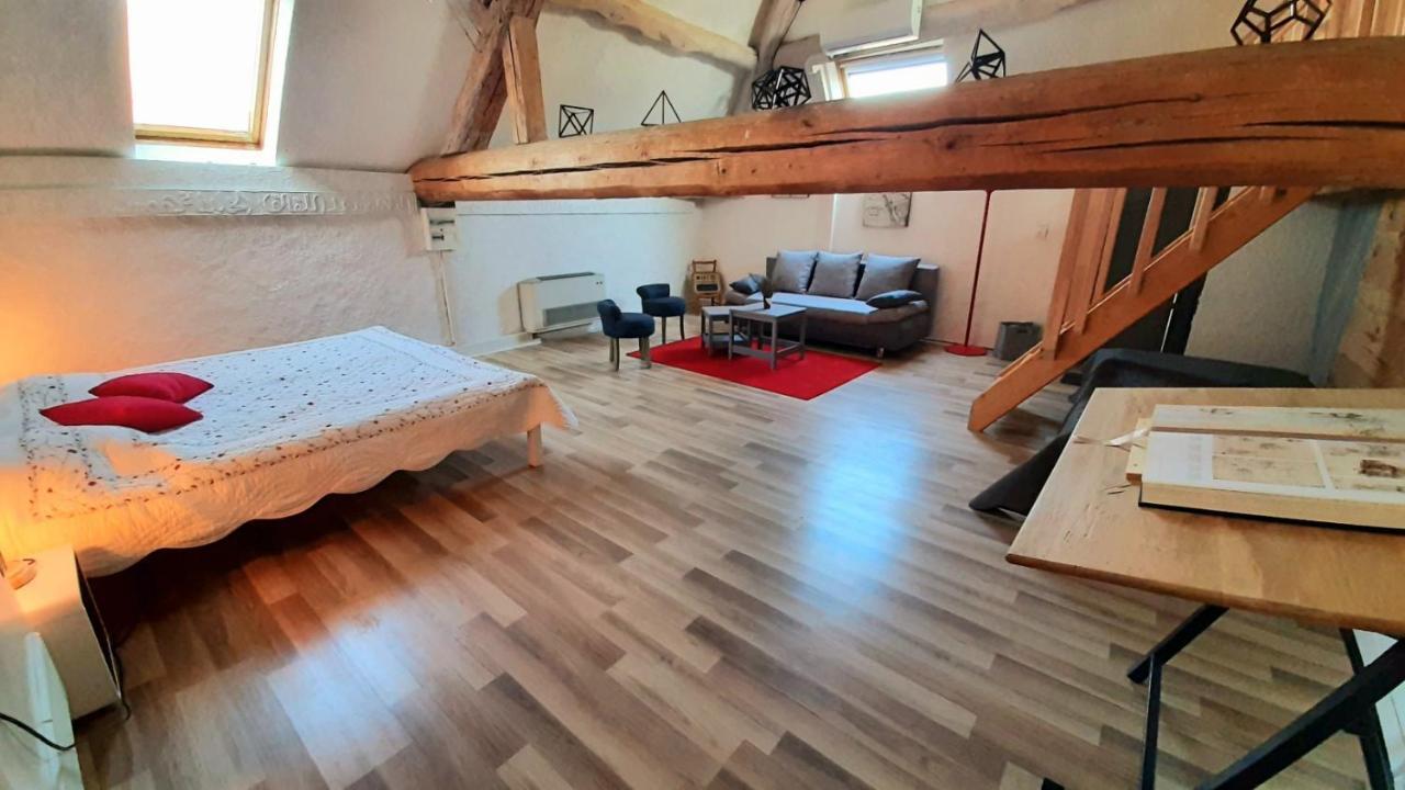 Gite Evidence Varennes-sur-le-Doubs Екстериор снимка